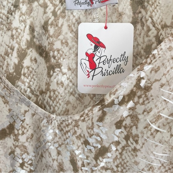 Perfectly Priscilla Snake Print Blouse Soft Ruffle Sleeves Loose Sz 3XL - Picture 5 of 7